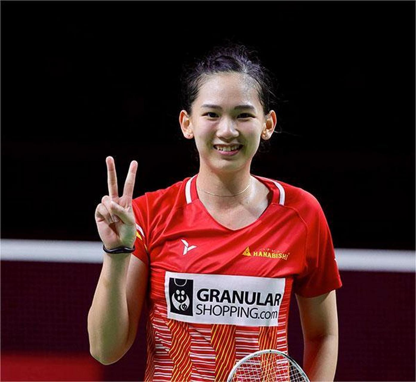 竞争激烈的 竞争激烈的